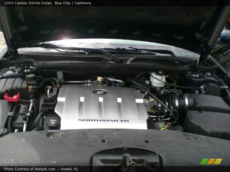 Blue Chip / Cashmere 2004 Cadillac DeVille Sedan