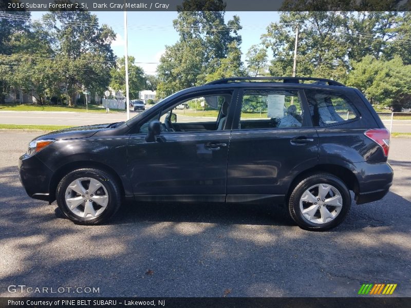 Dark Gray Metallic / Gray 2016 Subaru Forester 2.5i