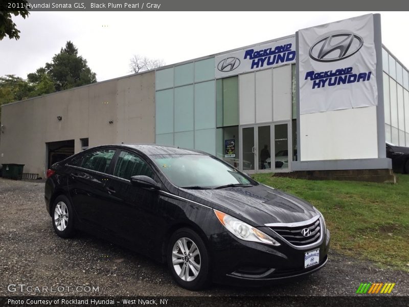 Black Plum Pearl / Gray 2011 Hyundai Sonata GLS