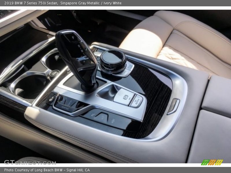 Singapore Gray Metallic / Ivory White 2019 BMW 7 Series 750i Sedan