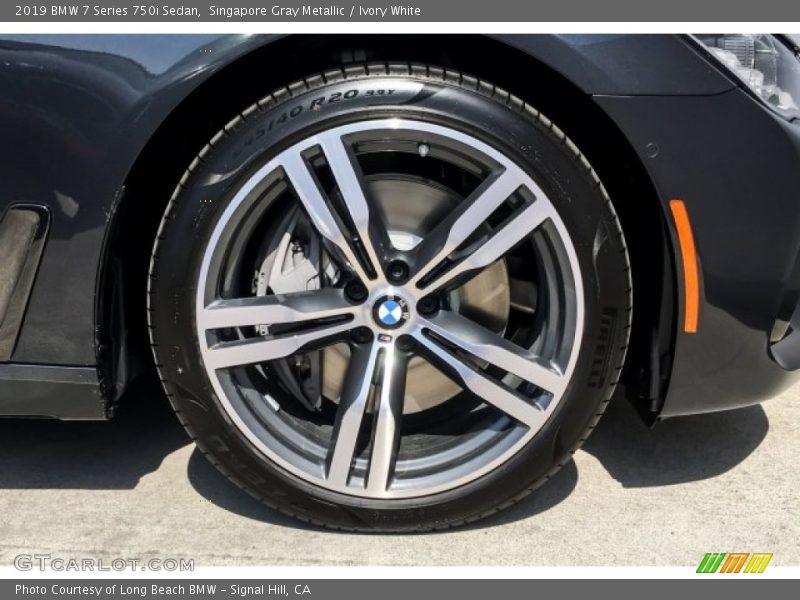 Singapore Gray Metallic / Ivory White 2019 BMW 7 Series 750i Sedan