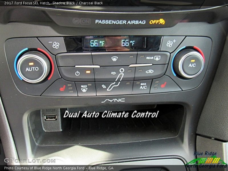 Shadow Black / Charcoal Black 2017 Ford Focus SEL Hatch