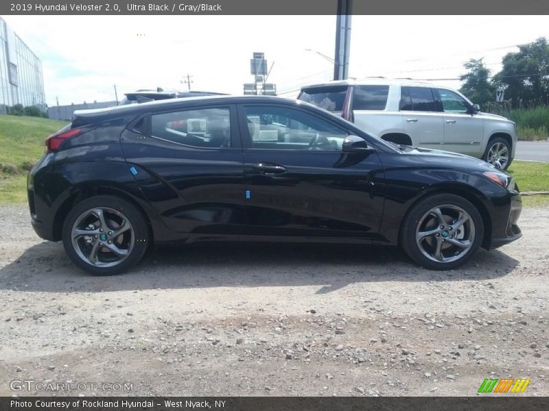 Ultra Black / Gray/Black 2019 Hyundai Veloster 2.0