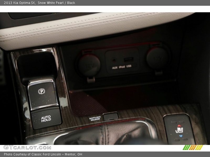 Snow White Pearl / Black 2013 Kia Optima SX