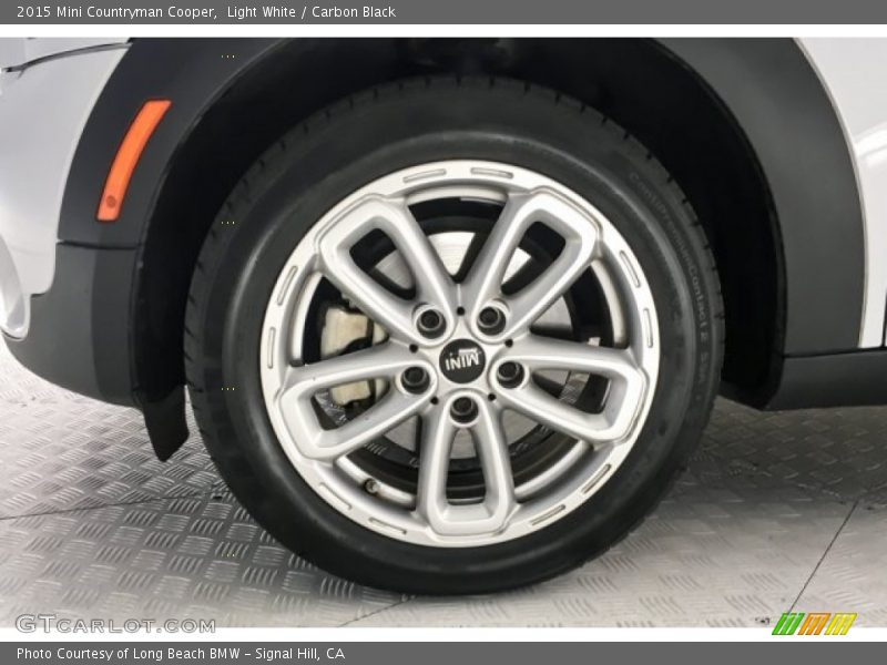 Light White / Carbon Black 2015 Mini Countryman Cooper