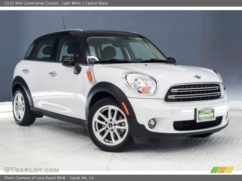 Light White / Carbon Black 2015 Mini Countryman Cooper