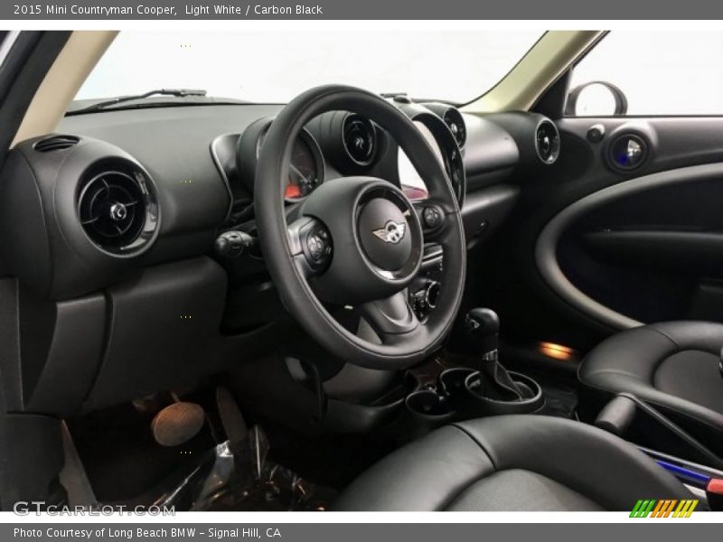 Light White / Carbon Black 2015 Mini Countryman Cooper