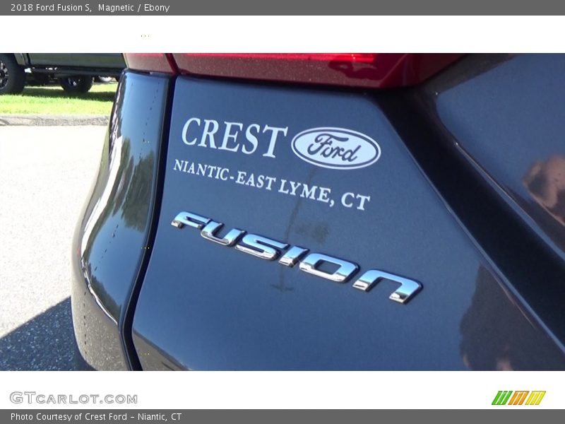 Magnetic / Ebony 2018 Ford Fusion S