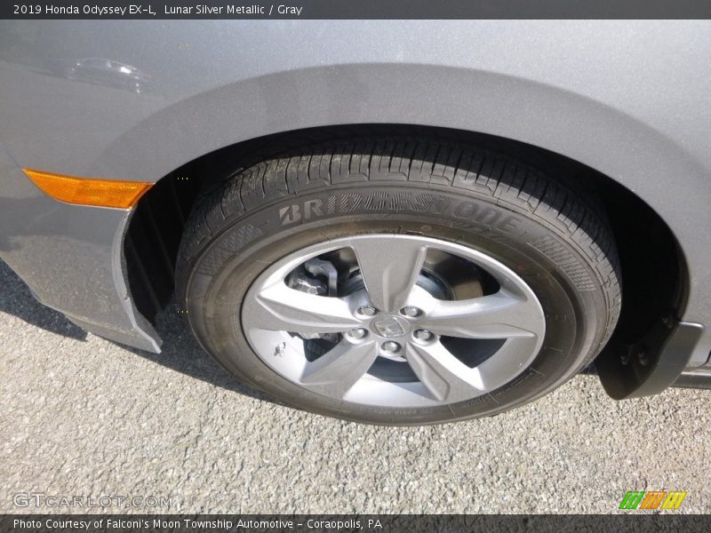 Lunar Silver Metallic / Gray 2019 Honda Odyssey EX-L