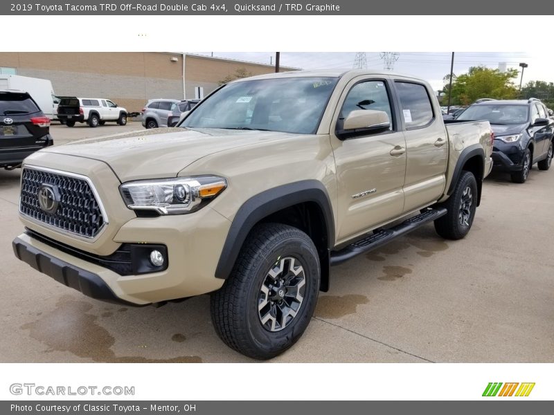 Front 3/4 View of 2019 Tacoma TRD Off-Road Double Cab 4x4