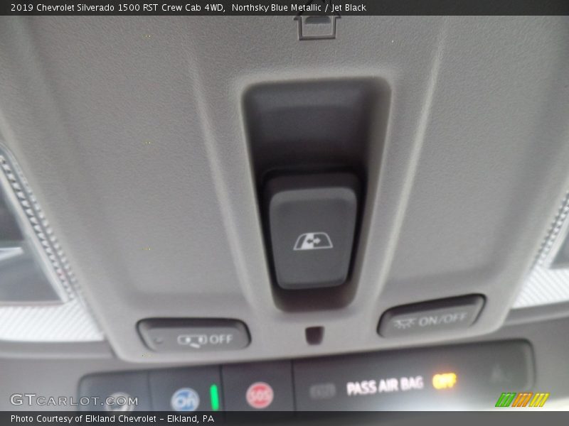 Northsky Blue Metallic / Jet Black 2019 Chevrolet Silverado 1500 RST Crew Cab 4WD