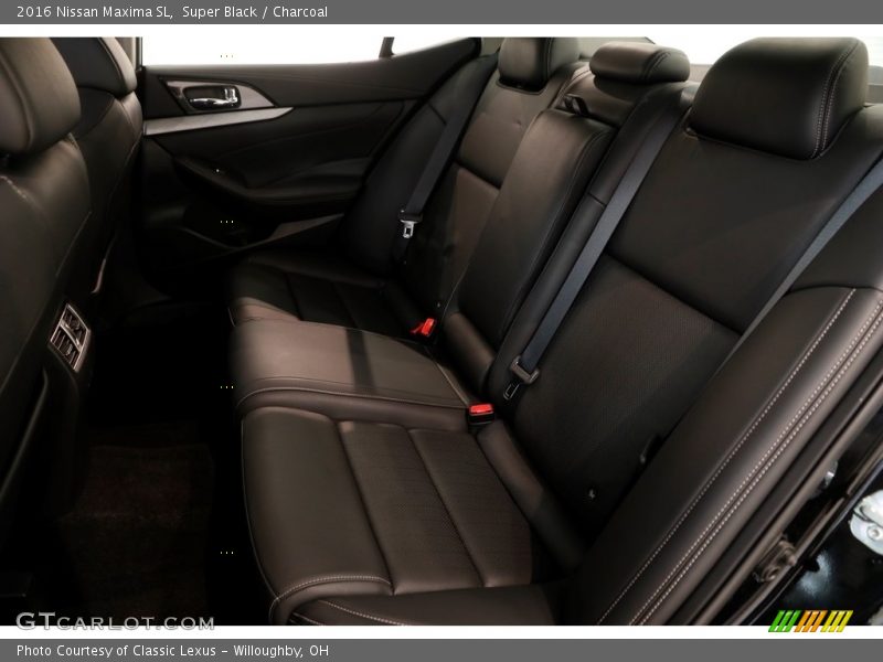 Super Black / Charcoal 2016 Nissan Maxima SL
