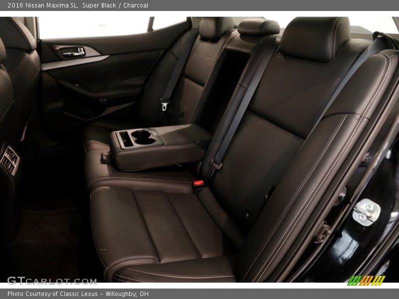 Super Black / Charcoal 2016 Nissan Maxima SL
