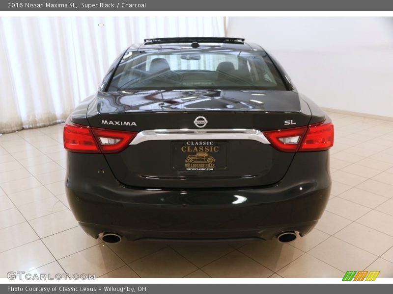 Super Black / Charcoal 2016 Nissan Maxima SL