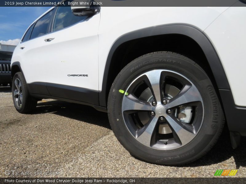 Bright White / Black 2019 Jeep Cherokee Limited 4x4