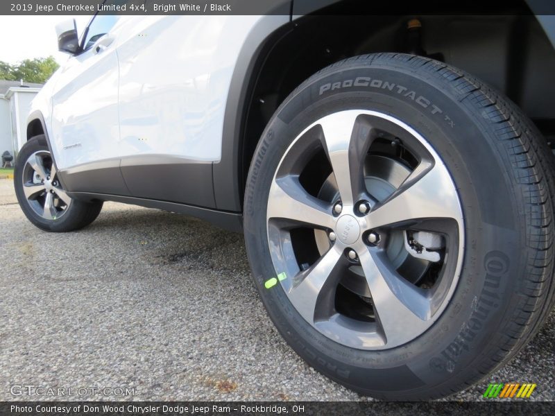 Bright White / Black 2019 Jeep Cherokee Limited 4x4
