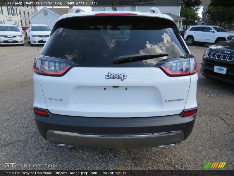 Bright White / Black 2019 Jeep Cherokee Limited 4x4