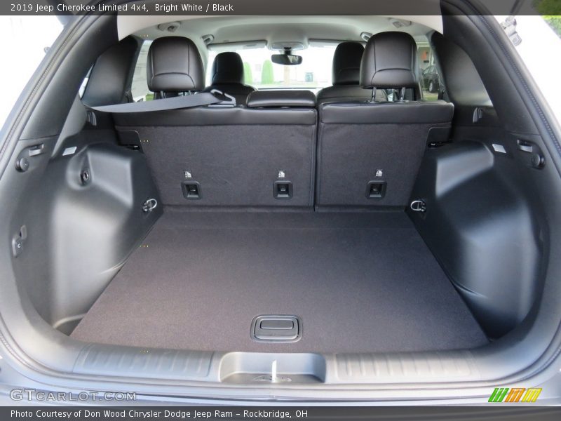 Bright White / Black 2019 Jeep Cherokee Limited 4x4
