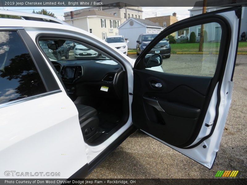 Bright White / Black 2019 Jeep Cherokee Limited 4x4