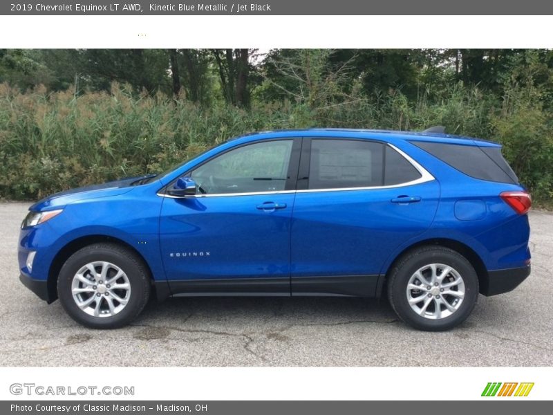 Kinetic Blue Metallic / Jet Black 2019 Chevrolet Equinox LT AWD