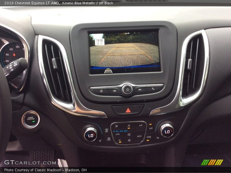 Kinetic Blue Metallic / Jet Black 2019 Chevrolet Equinox LT AWD