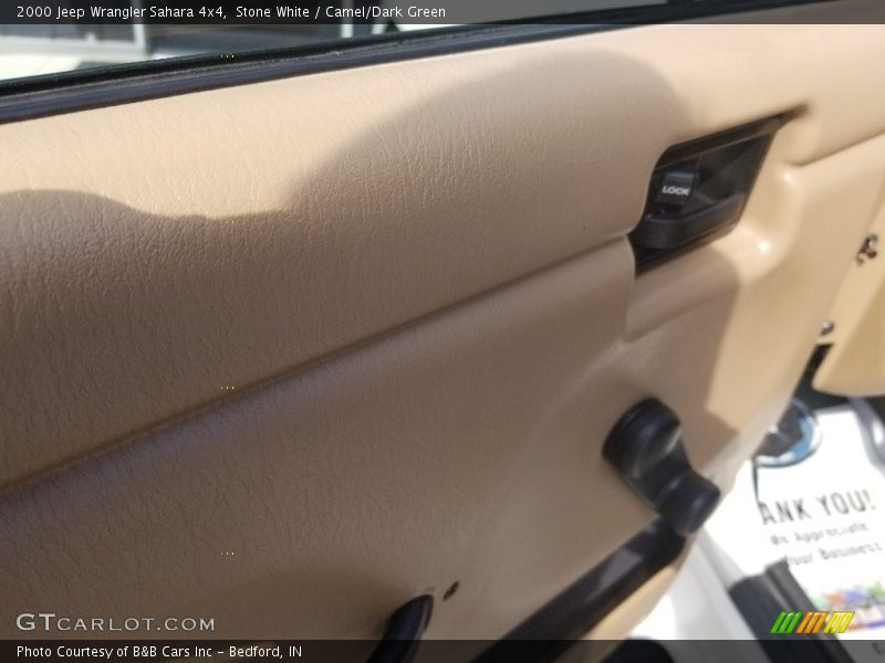 Stone White / Camel/Dark Green 2000 Jeep Wrangler Sahara 4x4