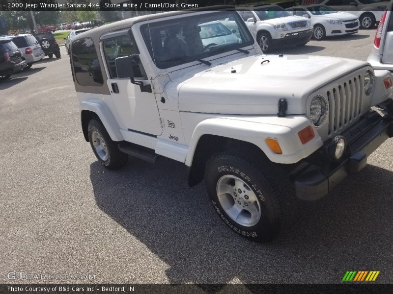 Stone White / Camel/Dark Green 2000 Jeep Wrangler Sahara 4x4