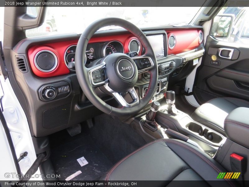 Bright White / Black 2018 Jeep Wrangler Unlimited Rubicon 4x4