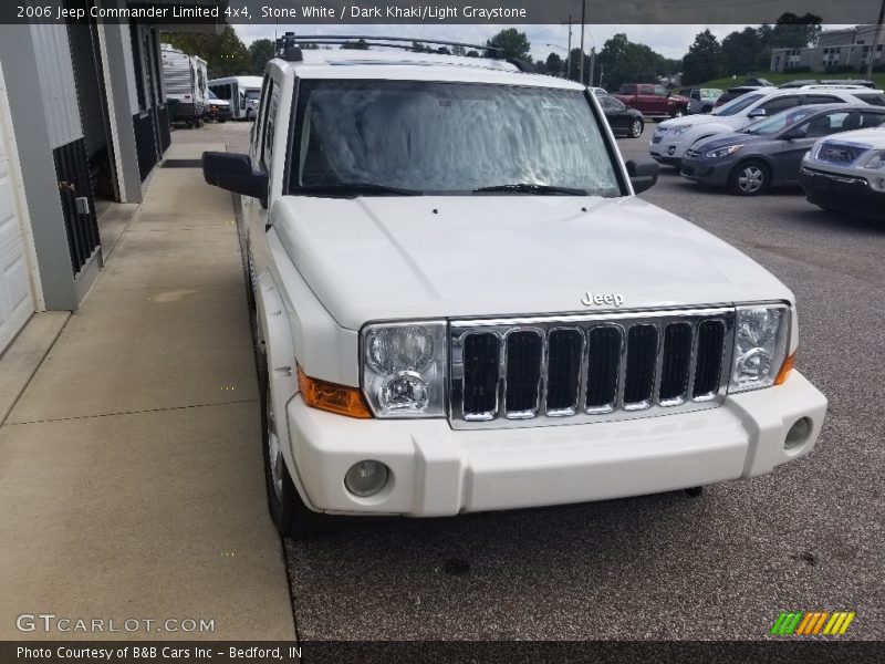 Stone White / Dark Khaki/Light Graystone 2006 Jeep Commander Limited 4x4