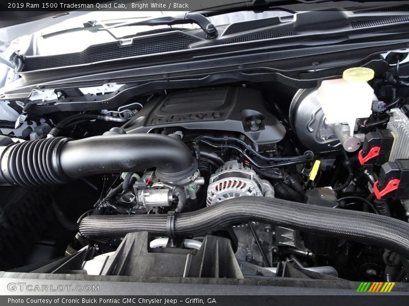 Bright White / Black 2019 Ram 1500 Tradesman Quad Cab