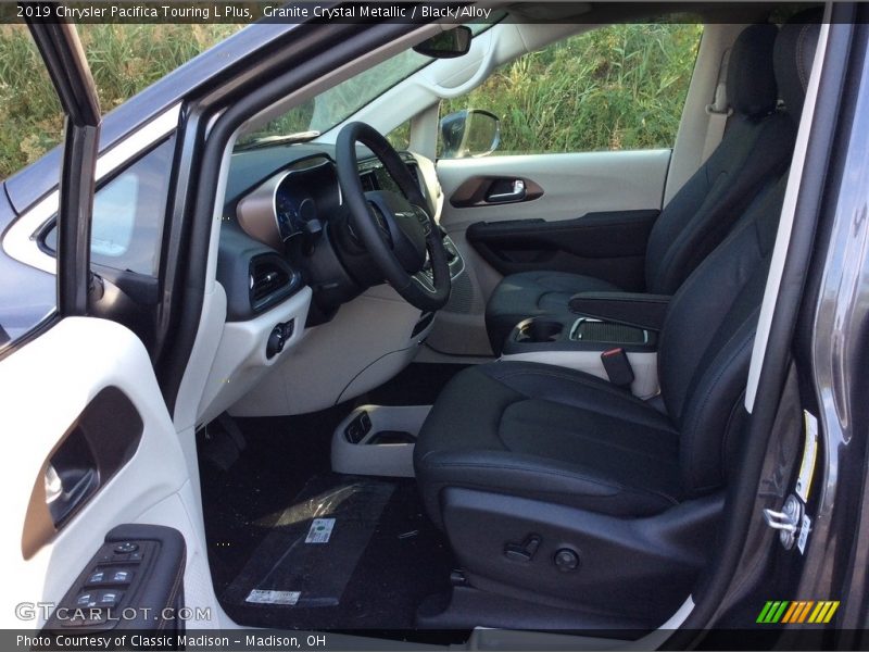  2019 Pacifica Touring L Plus Black/Alloy Interior