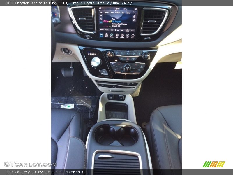 Controls of 2019 Pacifica Touring L Plus