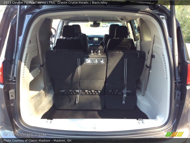  2019 Pacifica Touring L Plus Trunk