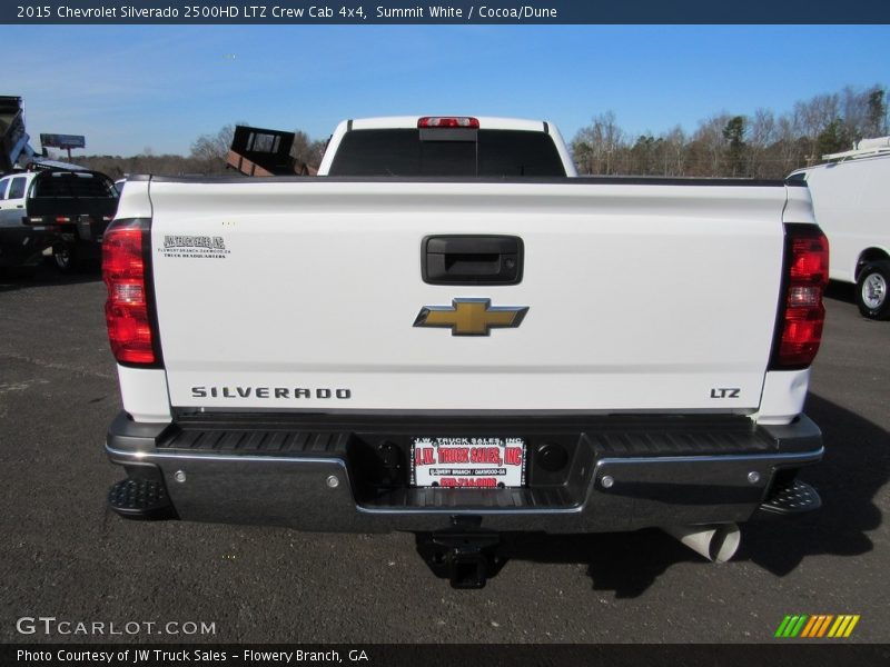 Summit White / Cocoa/Dune 2015 Chevrolet Silverado 2500HD LTZ Crew Cab 4x4