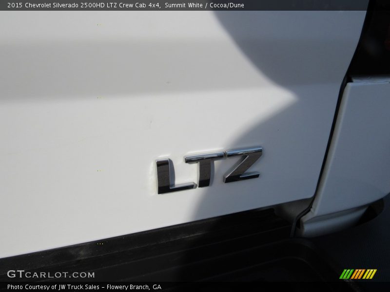 Summit White / Cocoa/Dune 2015 Chevrolet Silverado 2500HD LTZ Crew Cab 4x4
