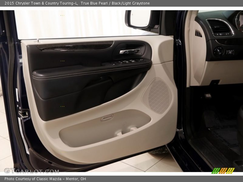 True Blue Pearl / Black/Light Graystone 2015 Chrysler Town & Country Touring-L