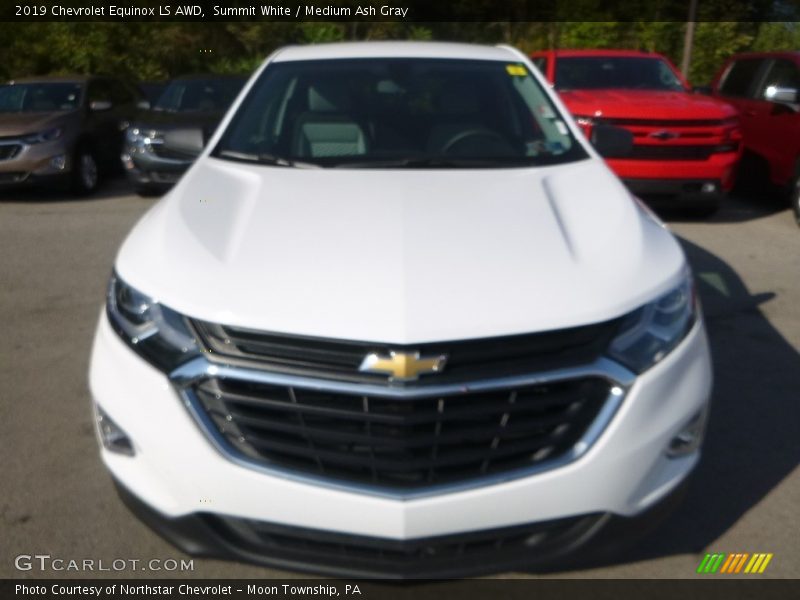 Summit White / Medium Ash Gray 2019 Chevrolet Equinox LS AWD