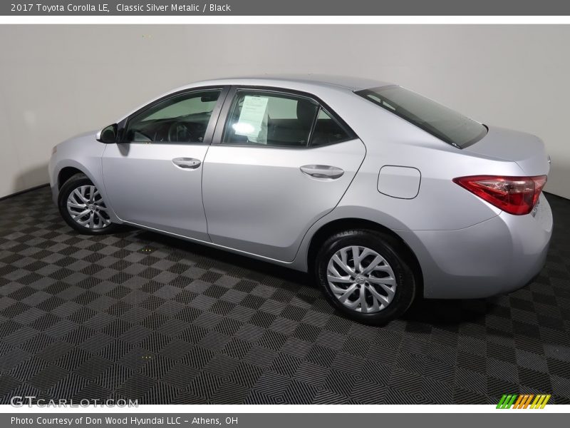 Classic Silver Metalic / Black 2017 Toyota Corolla LE