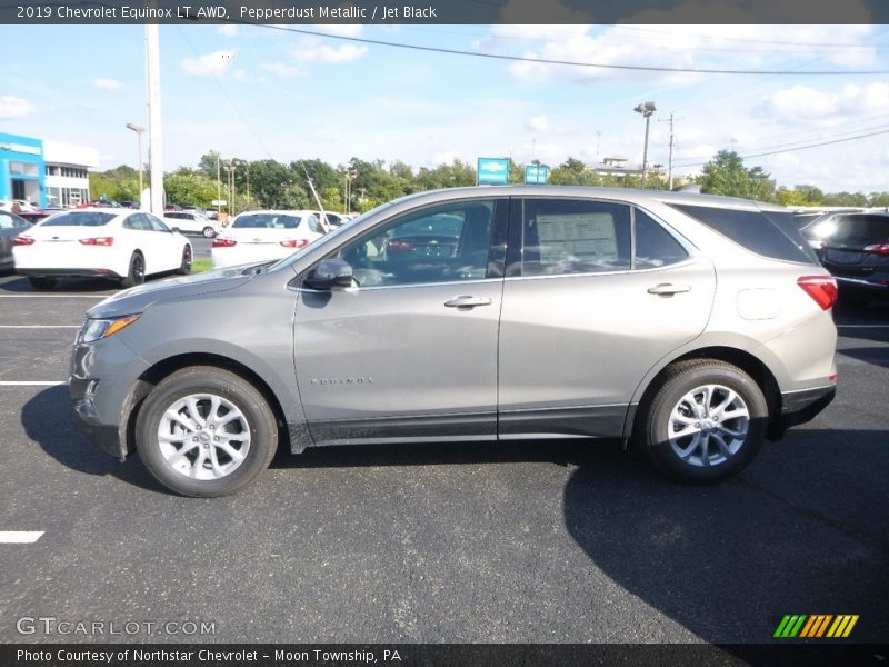 Pepperdust Metallic / Jet Black 2019 Chevrolet Equinox LT AWD