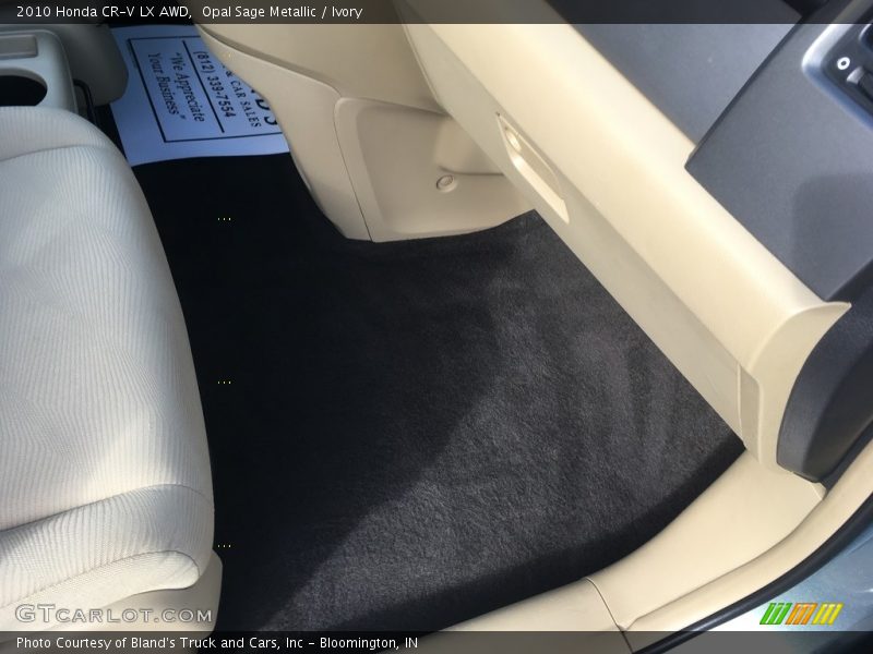 Opal Sage Metallic / Ivory 2010 Honda CR-V LX AWD