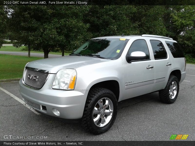 Pure Silver Metallic / Ebony 2010 GMC Yukon Denali AWD