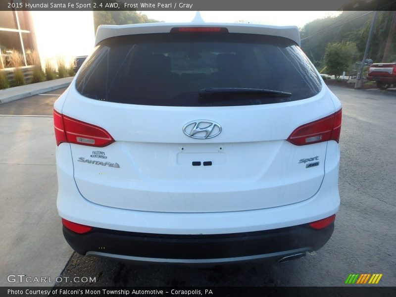 Frost White Pearl / Gray 2015 Hyundai Santa Fe Sport 2.4 AWD