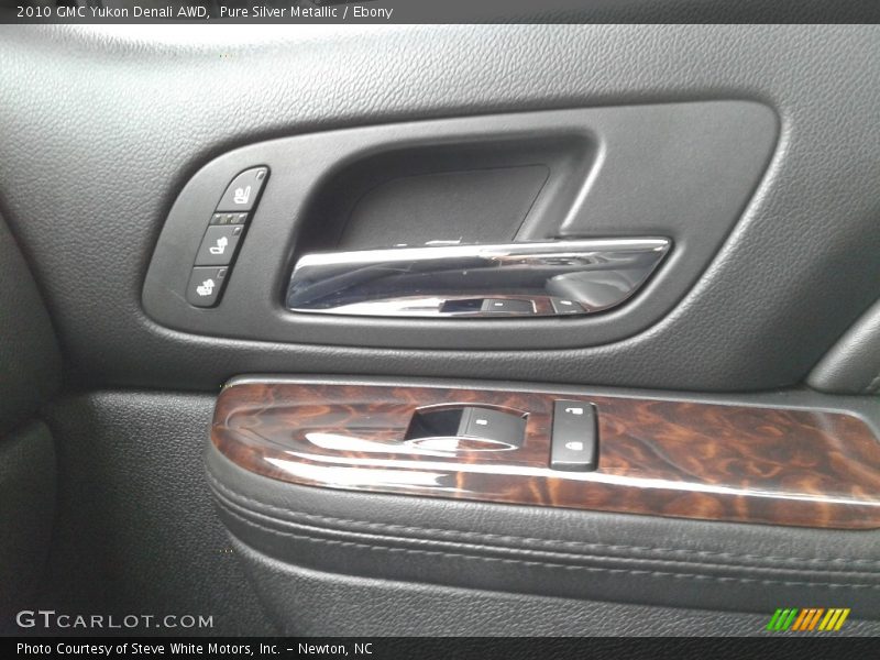 Pure Silver Metallic / Ebony 2010 GMC Yukon Denali AWD