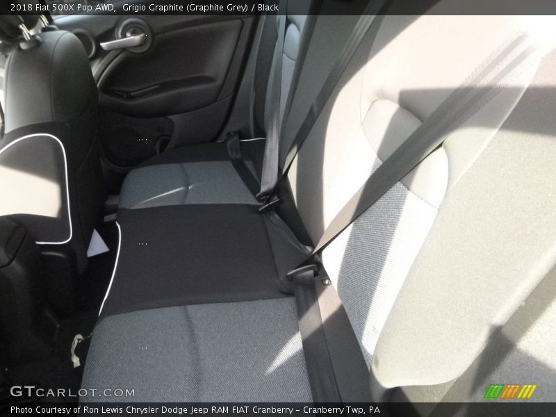Grigio Graphite (Graphite Grey) / Black 2018 Fiat 500X Pop AWD