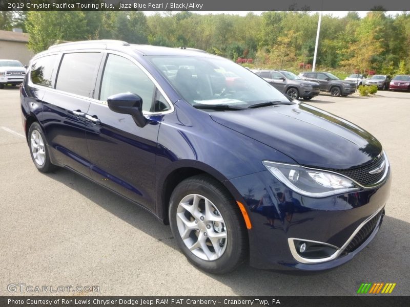 Front 3/4 View of 2019 Pacifica Touring Plus
