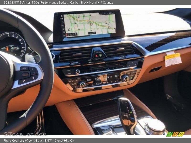 Carbon Black Metallic / Cognac 2019 BMW 5 Series 530e iPerformance Sedan