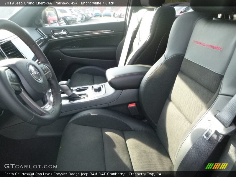 Bright White / Black 2019 Jeep Grand Cherokee Trailhawk 4x4