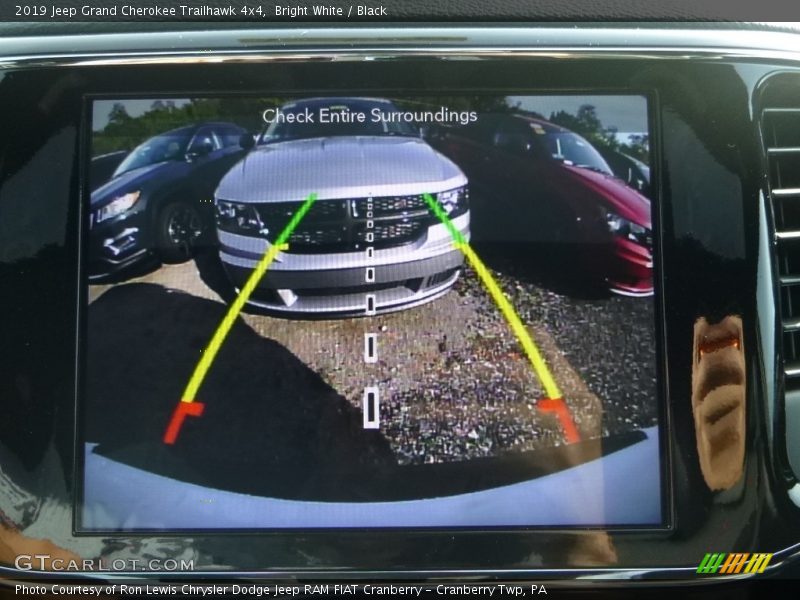 Bright White / Black 2019 Jeep Grand Cherokee Trailhawk 4x4