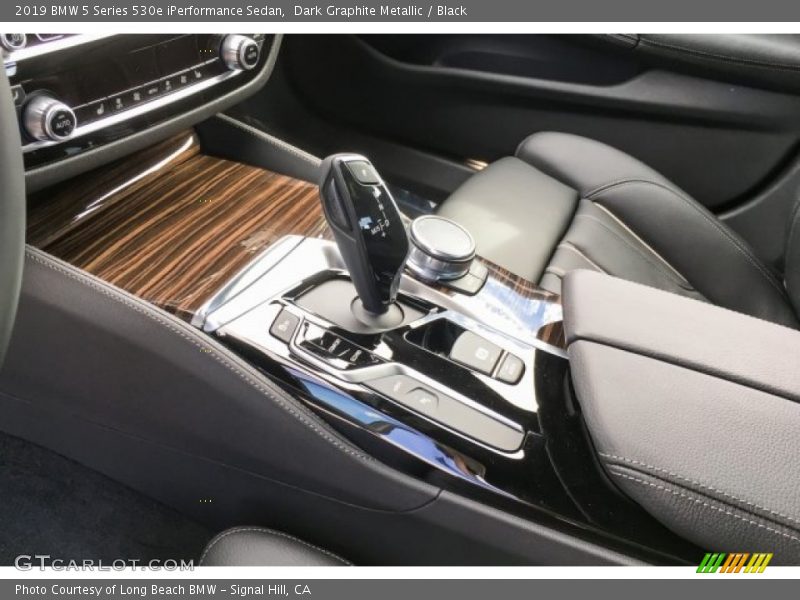 Dark Graphite Metallic / Black 2019 BMW 5 Series 530e iPerformance Sedan