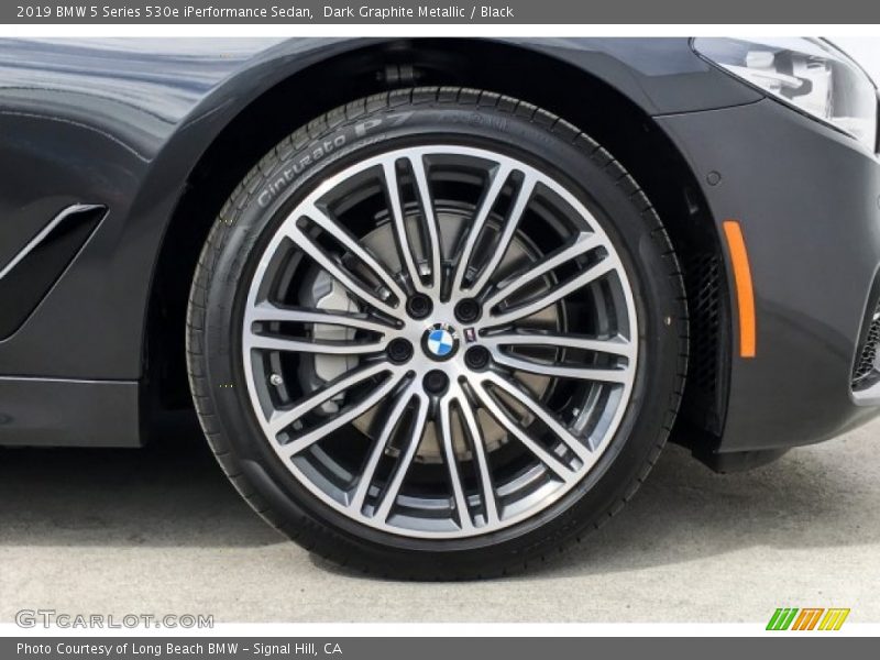  2019 5 Series 530e iPerformance Sedan Wheel